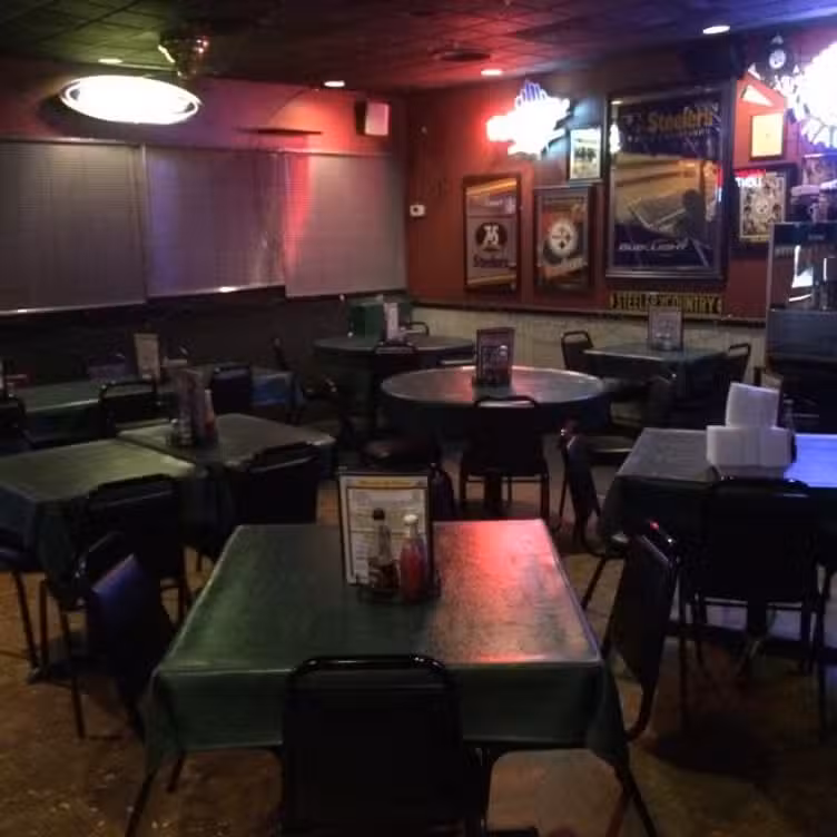 Tiffany's Dining Room - Tiffany's Bar & Grille, Boardman, OH
