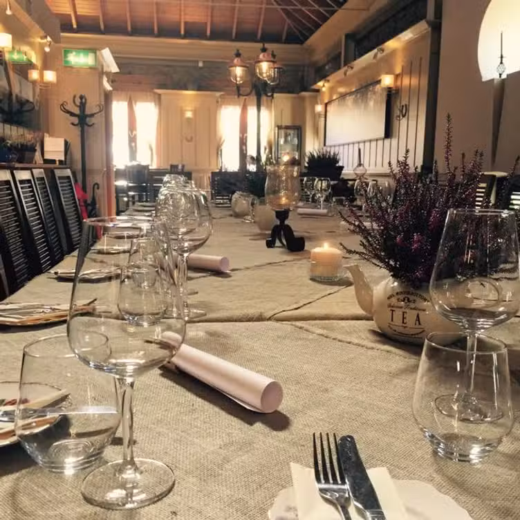 Binnenkant - Bistro 73 by Phelim Byrne, Dublin, Co. Dublin