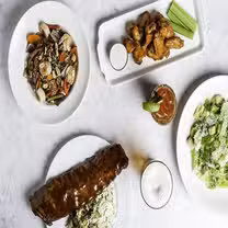 Una foto del restaurante Earls Kitchen + Bar - Prince George