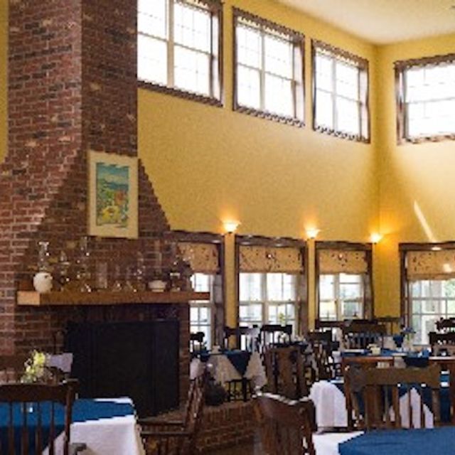 The Inn at St. Peters - Updated 2026, Contemporary Canadian Restaurant ...