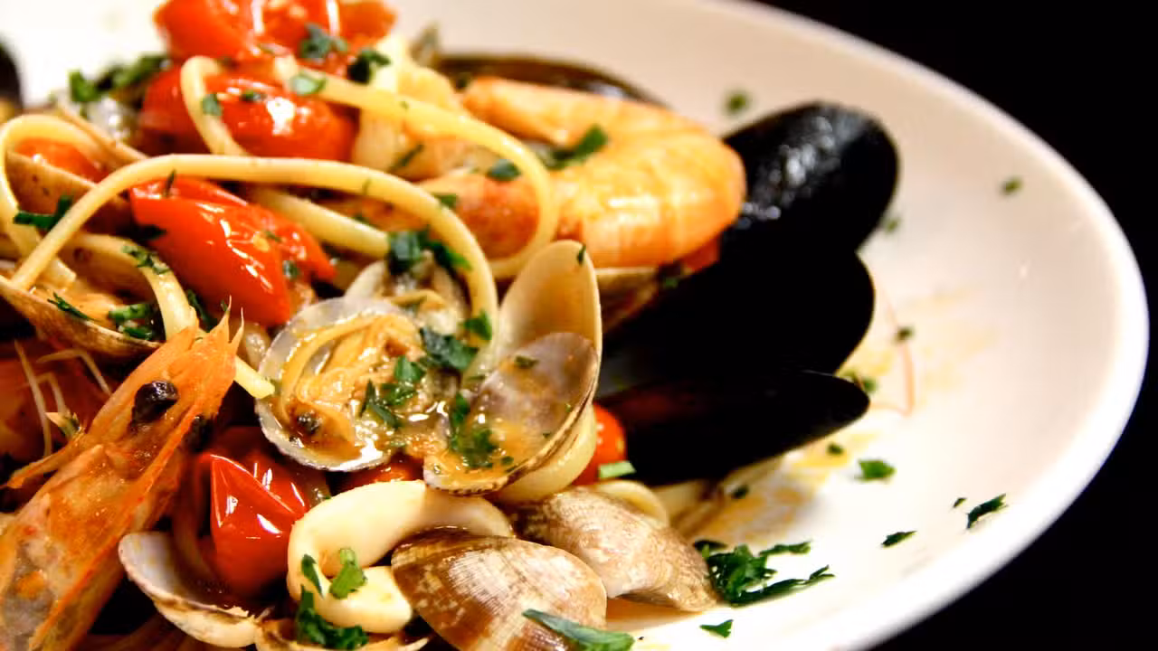 Eten - The Green Olive Pasta & Steakhouse - Permanently Closed, Calgary, AB
