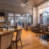 A photo of Swan - Pangbourne restaurant
