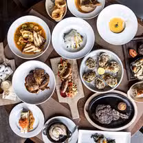A photo of Oak Steakhouse - Charlotte restaurant