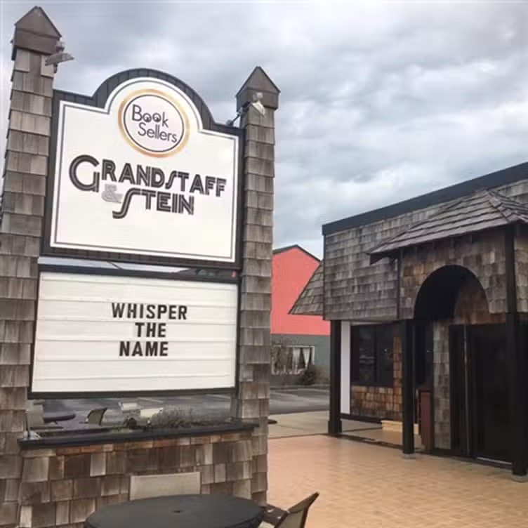 Grandstaff & Stein Book Sellers - Permanently Closed, Kill Devil Hills, NC
