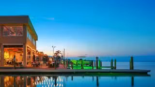 A photo of Dry Dock Waterfront Grill restaurant