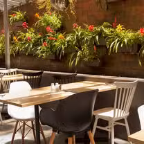 A photo of Gumtree Restaurant & Bar-Metro Aspire Hotel Sydney restaurant
