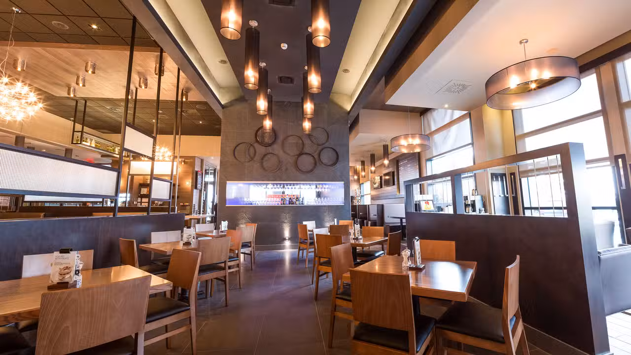 Binnenkant - Rôtisserie St-Hubert - Drummondville, Drummondville, QC