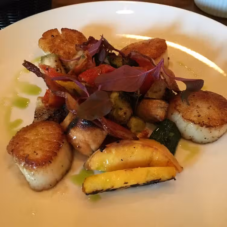 Eten - 247 Craven, New Bern, NC