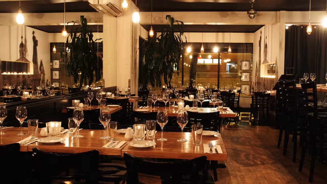 Salle A Manger - Bagatelle Bistro - Apportez votre vin, Montréal, QC