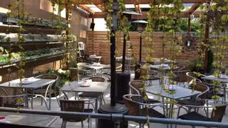 Une photo du restaurant FIVE Restaurant Bistro
