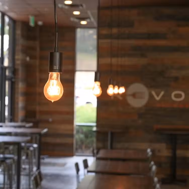 Revolve Kitchen & Brew - Permanently Closed, Birmingham, AL