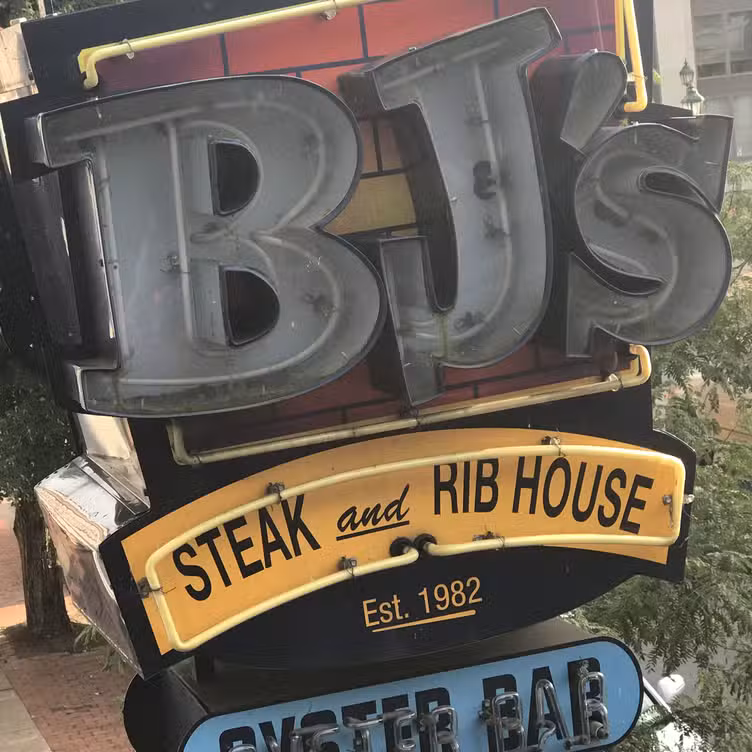 Buitenkant - BJ's Steak & Rib House - Selinsgrove, Selinsgrove, PA