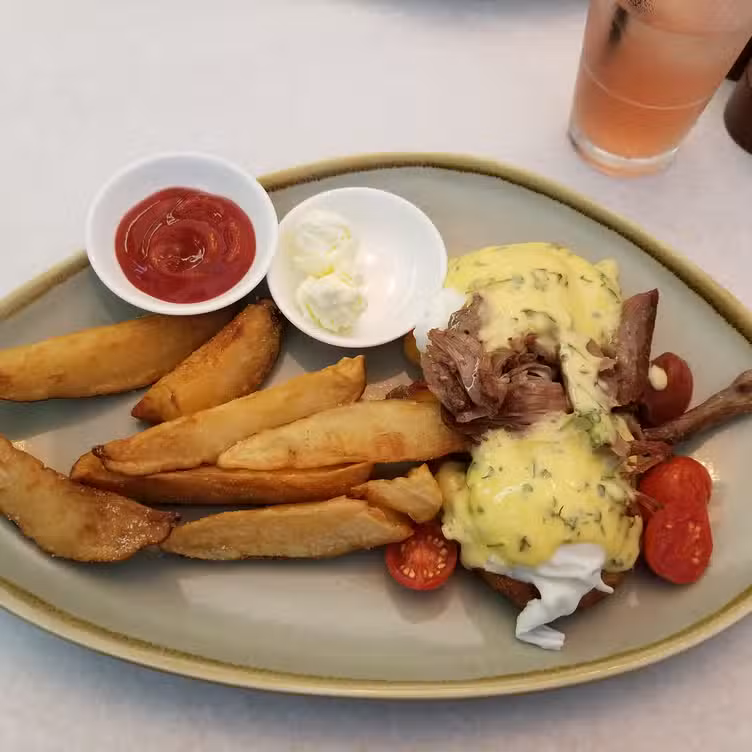 Eten - EatNic - Urban Farmhouse Eatery & BYOB, Paoli, PA