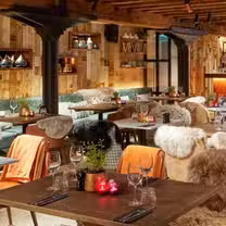 A photo of Drake and Morgan T/as The Sipping Room restaurant