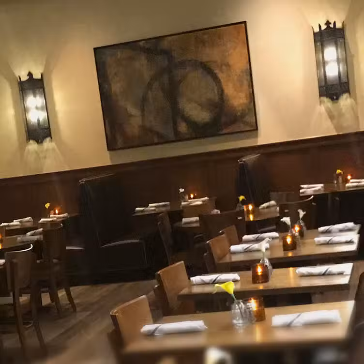 Interior - Los Arroyos Mexican Restaurant & Bar - Carmel, Carmel, IN