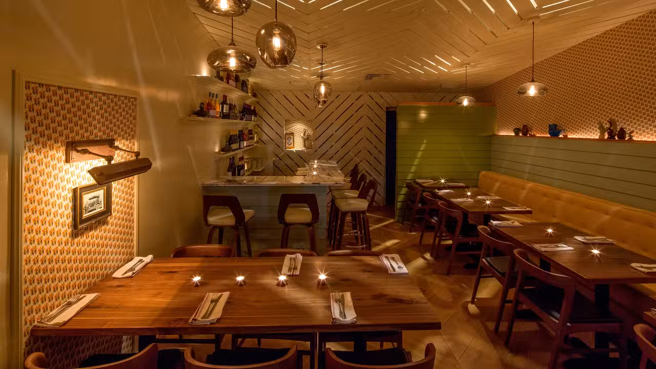 Interior - Hedley's Restaurant, West Hollywood, CA