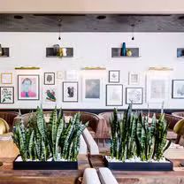 Foto del ristorante Earls Kitchen + Bar - Legacy West