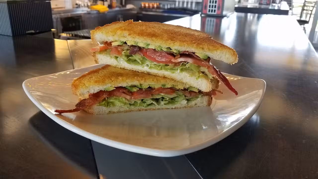 Meridiem Kitchen & Lounge, Chandler, AZ