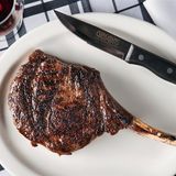 Cover image for Gibsons Bar & Steakhouse - Oak Brook