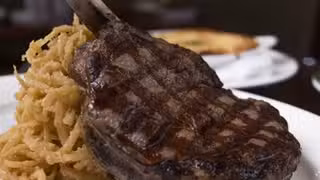 Una foto del restaurante Kirby's​​ ​Steakhouse | Mickey's Lounge | Mickey Mantle's Grill at Winstar Casino