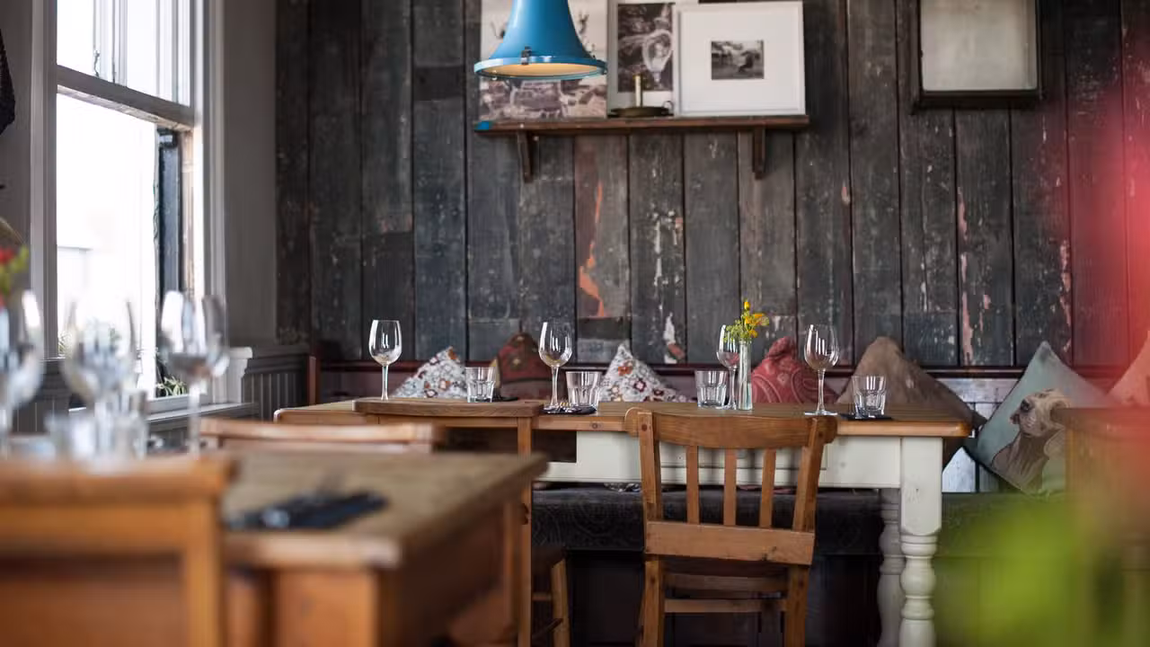 -tz Pearsons -x - The Pearson's Arms, Whitstable, Kent