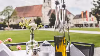 A photo of Münchner Hof restaurant