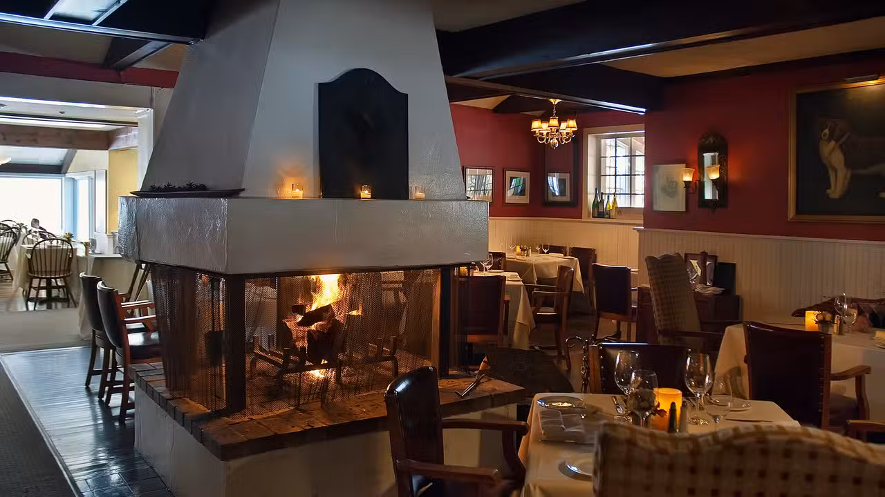 Interior - Restaurant X & Bully Boy Bar, Congers, NY