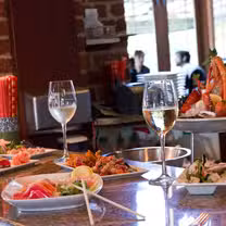 A photo of Banks' Seafood Kitchen & Raw Bar restaurant