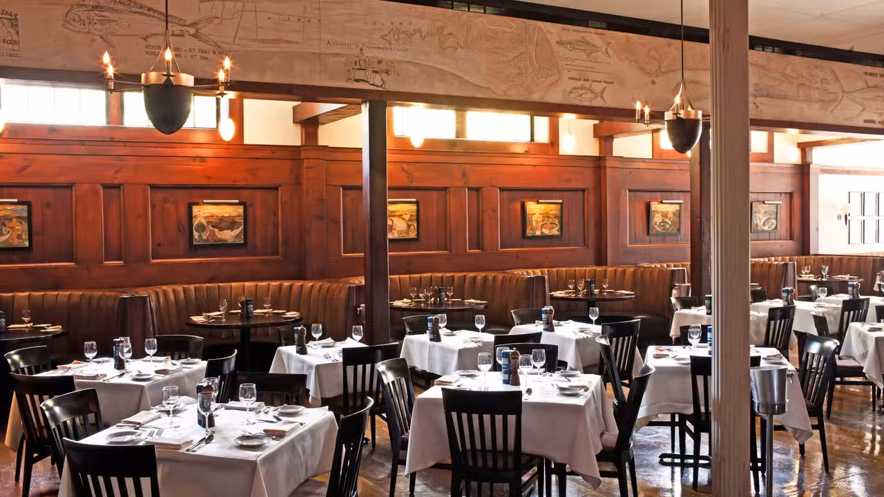 Binnenkant - Hank's Seafood Restaurant, Charleston, SC