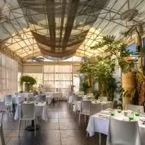 A photo of The Frog and the Peach restaurant