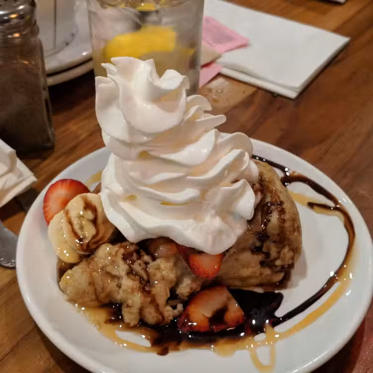 Food - Finn's Southern Kitchen - Permanently Closed, Louisville, KY
