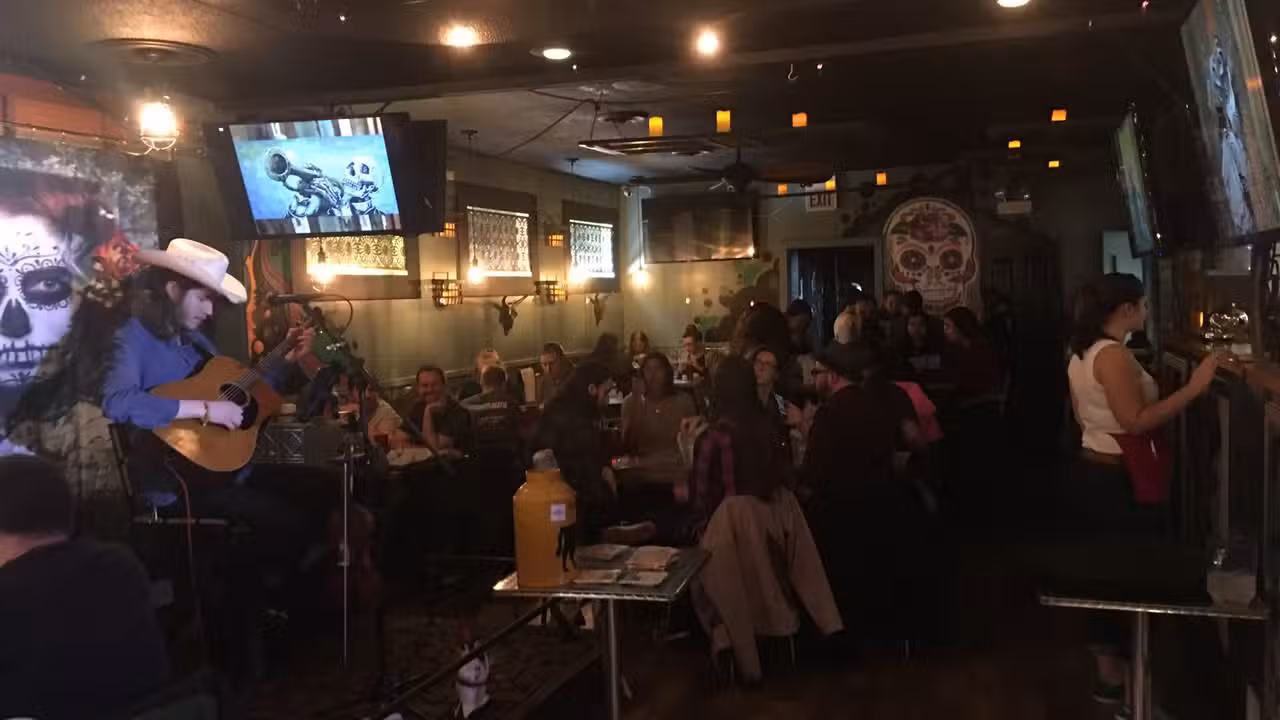 Tipsy Cow Cantina, Chicago, IL