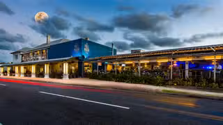 A photo of Full Moon Hotel restaurant
