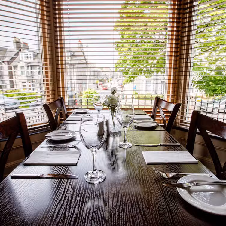Interior - Afternoon Tea @ Inn at the Park, Aberdeen, 