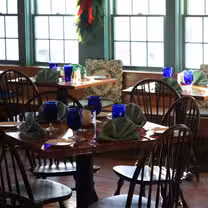 A photo of Leslie's The Tavern at Rockingham restaurant