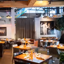 A photo of Beatrix - River North restaurant