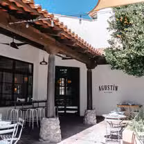 Una foto del restaurante Agustin Kitchen