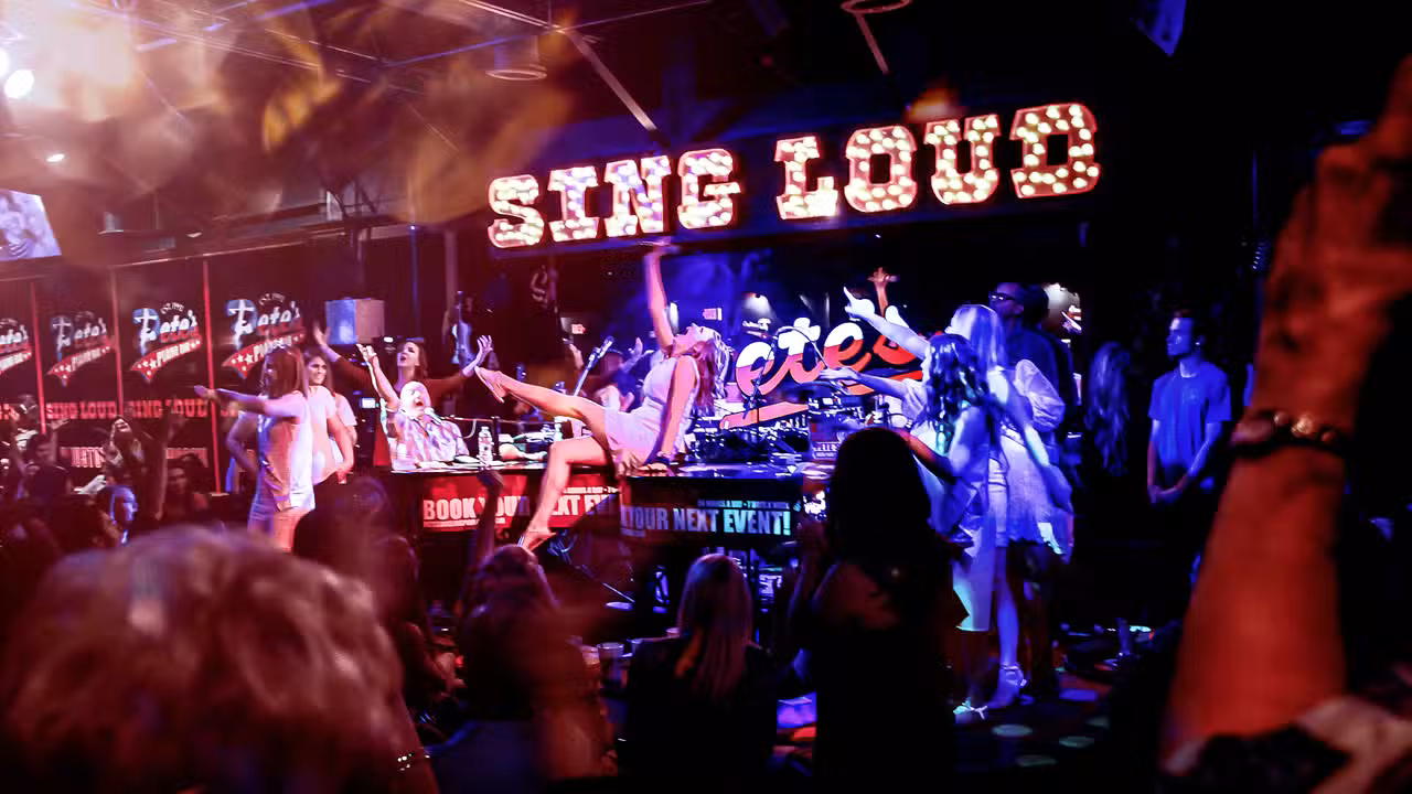 Pete's Dueling Piano Bar - Houston, Houston, TX