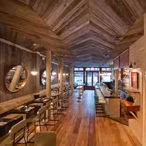 A photo of Crave Fishbar - UWS restaurant
