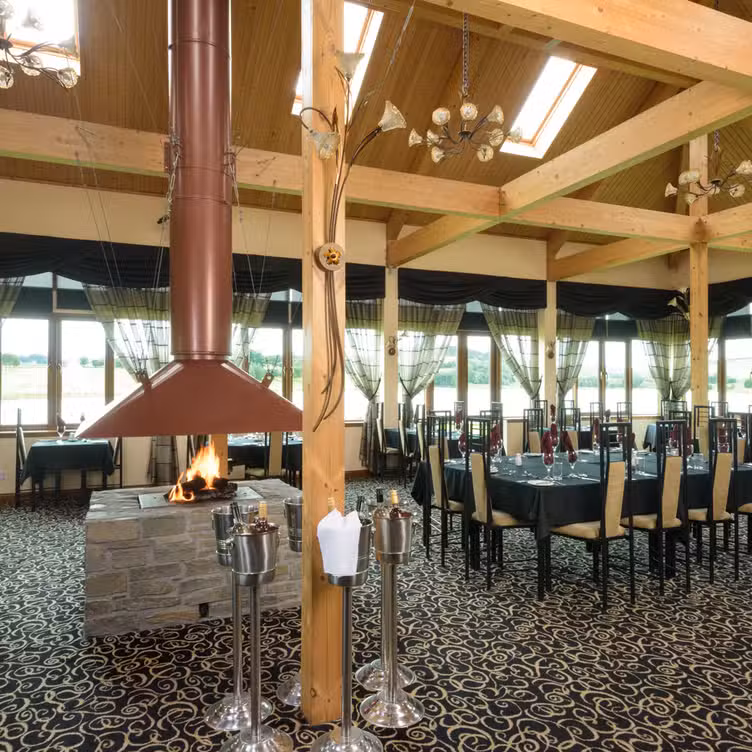 Interior - Room With A View @ Piperdam, Dundee, 
