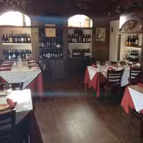 Una foto del restaurante Luigi's Trattoria