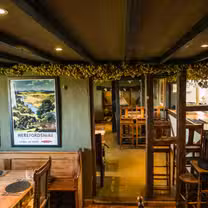 Una foto del restaurante The Butchers Arms