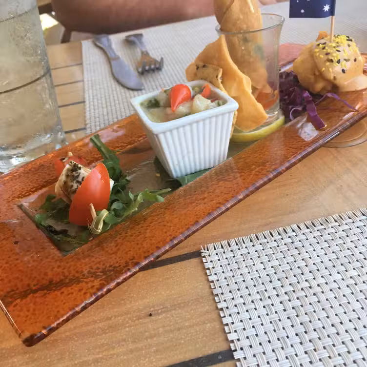 Comida - Tukka Restaurant & Bar, East End, Grand Cayman