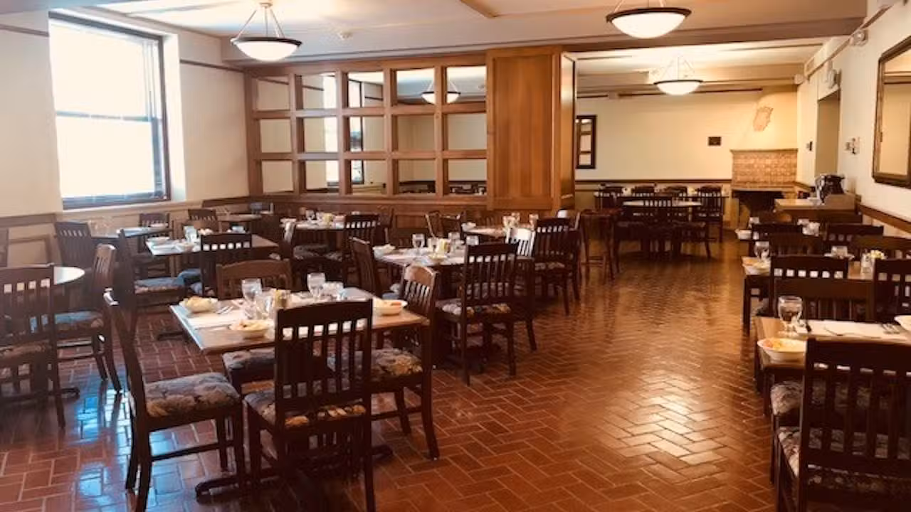 Interior - The Joan Bice Underwood Tearoom at ISU, Ames, IA