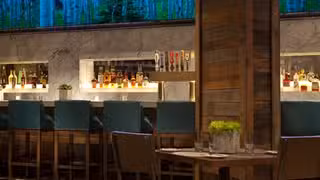 A photo of Beacon Public House - Graduate Minneapolis restaurant