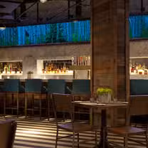 A photo of Beacon Public House - Graduate Minneapolis restaurant