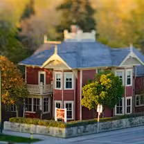 A photo of Rouge restaurant