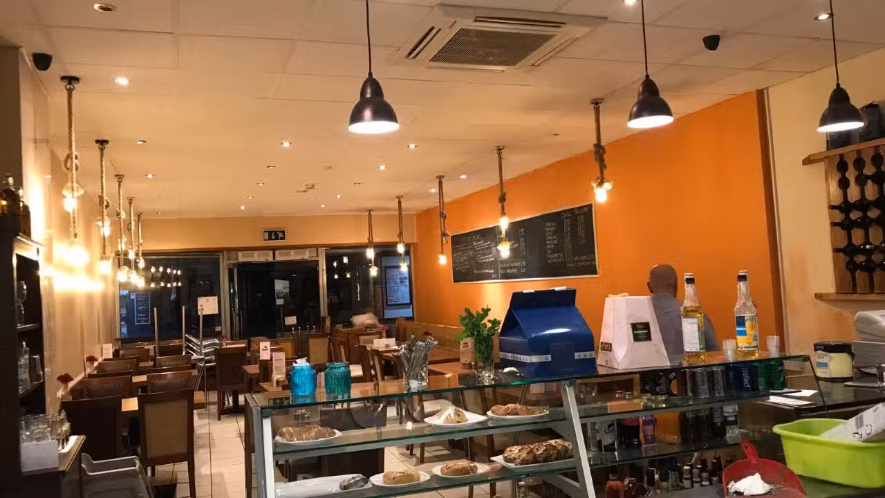 Interior - Moccha Cafe Pizzeria, Wakefield, West Yorkshire