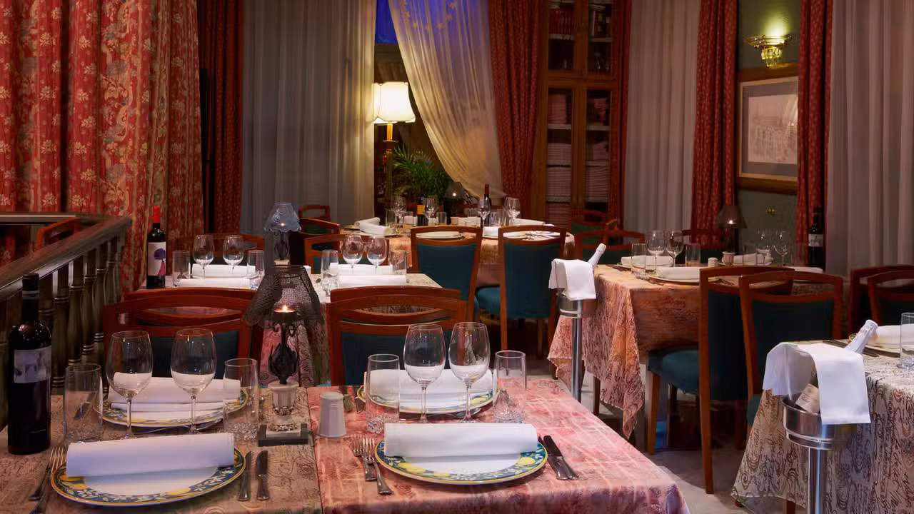 Interior - Restaurant la Taula, Barcelona, Barcelona