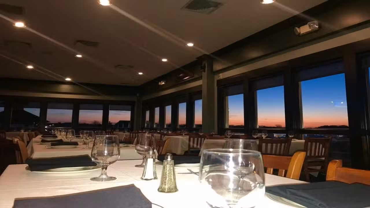 Interior - Joey Harrison's River House - Permanently Closed, Forked River, NJ